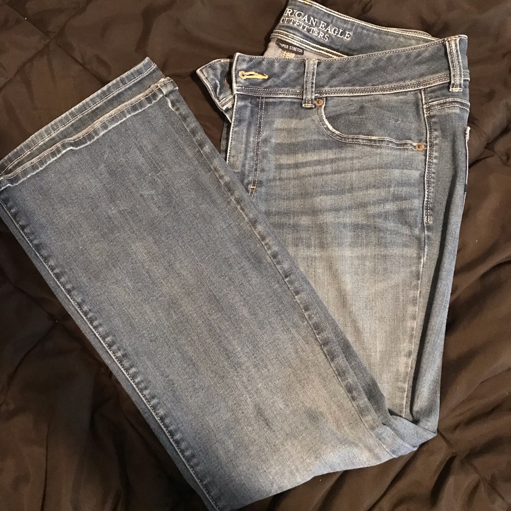 American Eagle kick boot jeans- READ DESCRIPTION